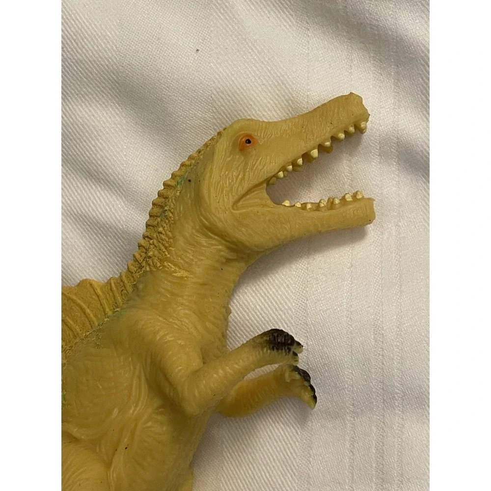 NEW ToySmith Disney Animal Kingdom Dinoland‎ Spinosaurus DINOSAUR Squishimals